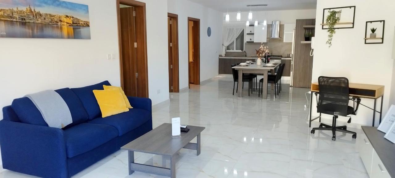 Large And Modern Apartment In The Centre Of Malta מוסטה מראה חיצוני תמונה